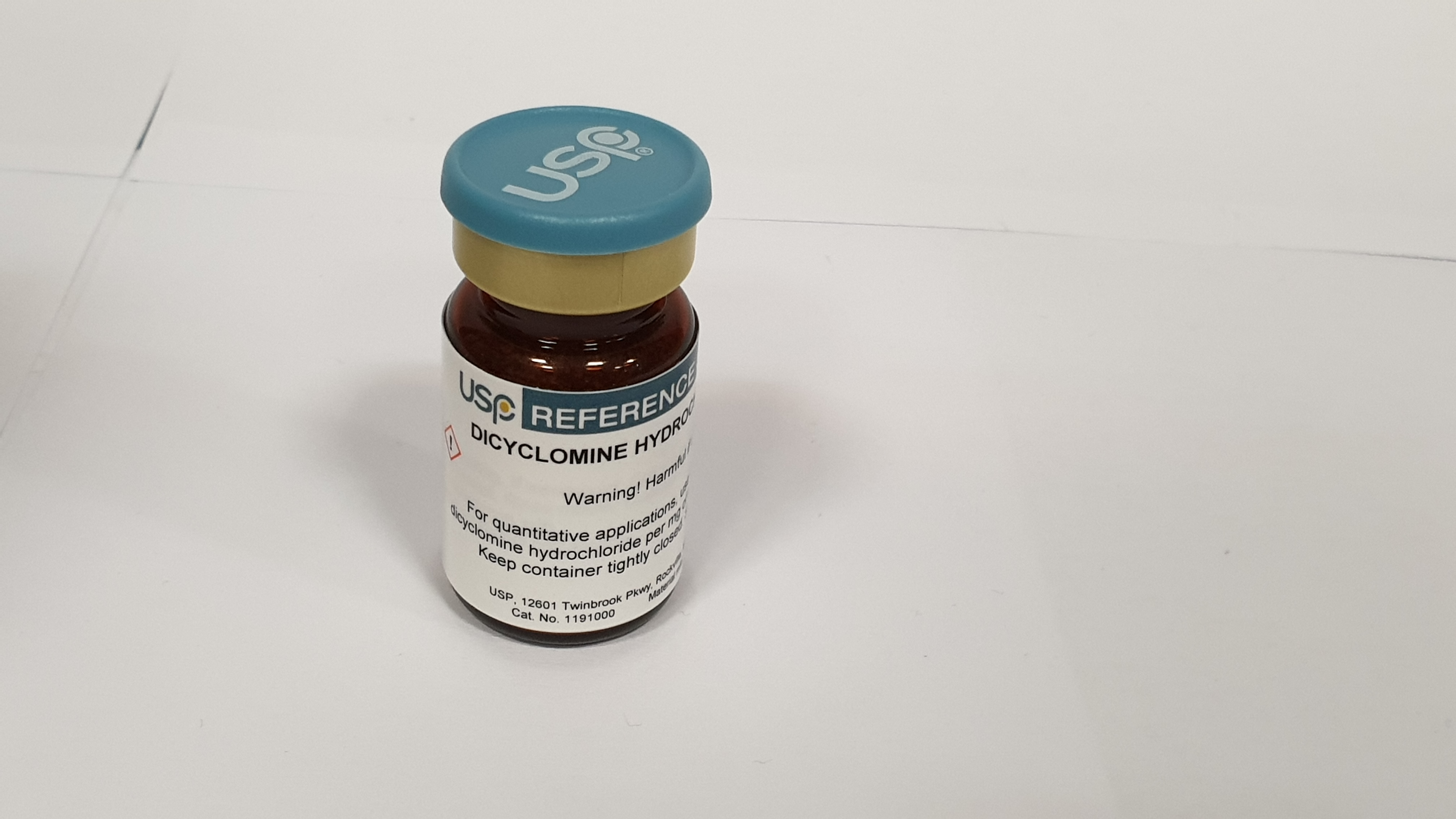 فروش دی سیکلومین هیدروکلراید کد کالا 1191000 استانداردusp 125 mgاصالت کالا شرکت طب شهر